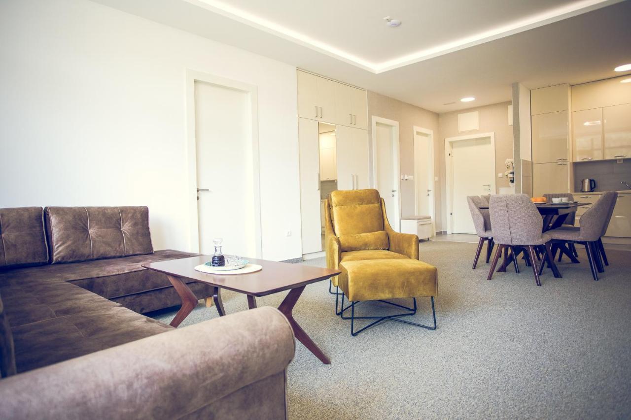 Apartmani Sl Luxury Banyaluka Dış mekan fotoğraf