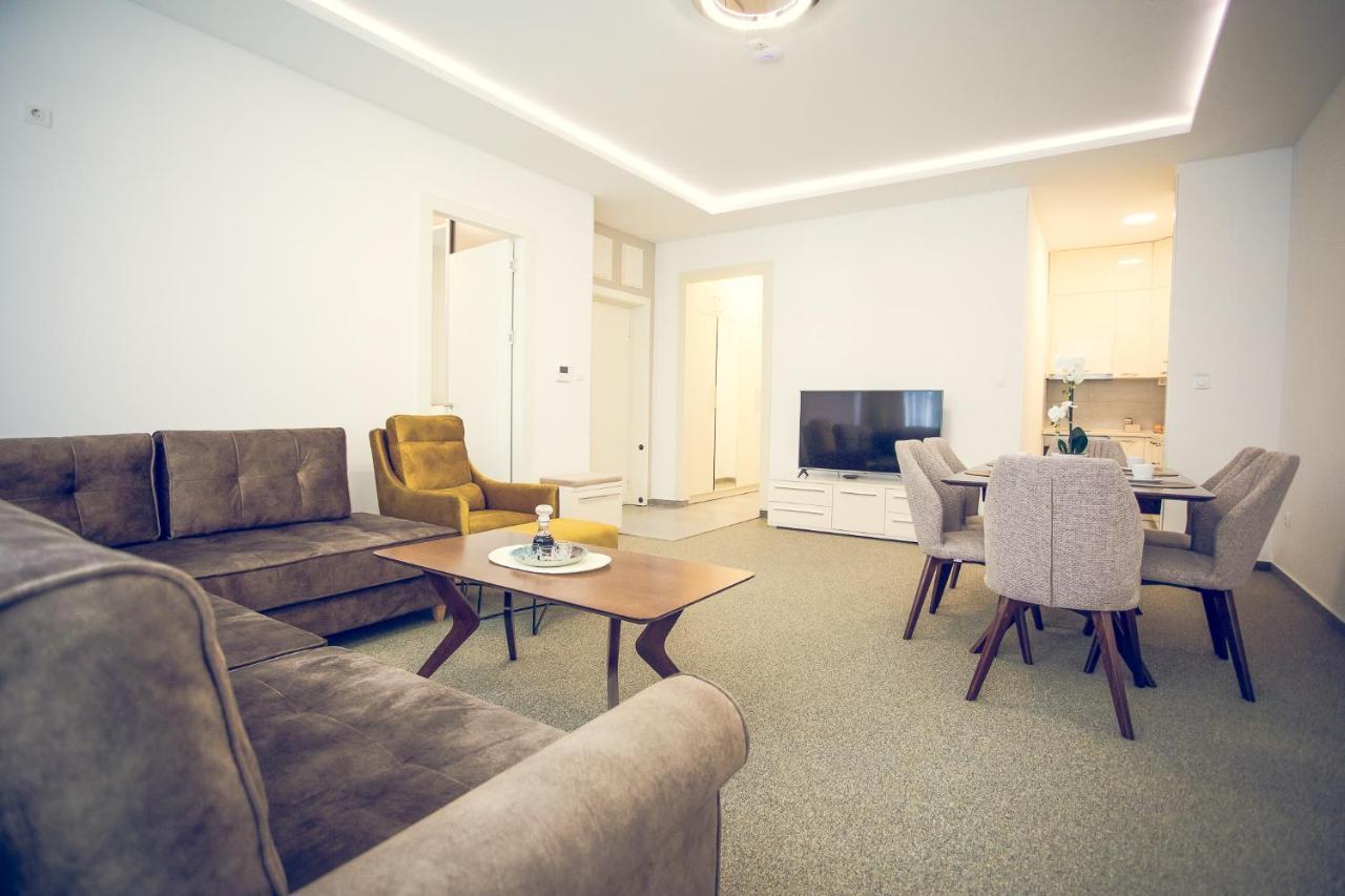 Apartmani Sl Luxury Banyaluka Dış mekan fotoğraf